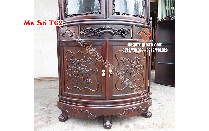 Tủ Bày Đồ Góc Gỗ Gụ T62