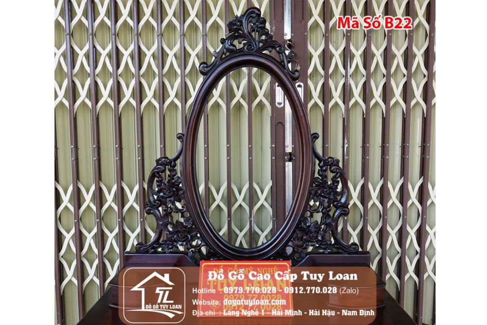 Bàn Trang Điểm - Bàn Phấn Đục Hoa Hồng Mã Số B22